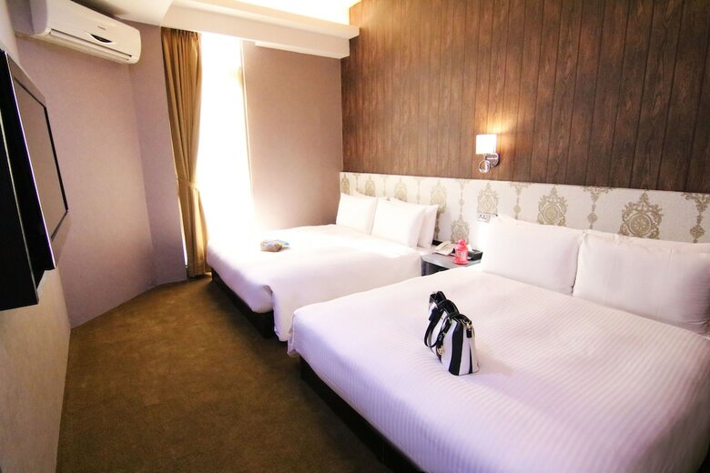 Ximen 101-s Hotel