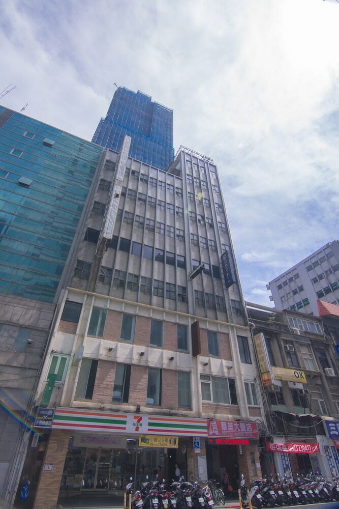 O2 Hotel Taipei Main Station