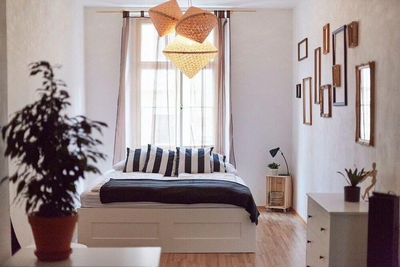 Friday Songs Apartments