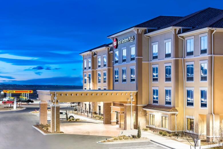 Best Western Plus Hudson Hotel & Suites