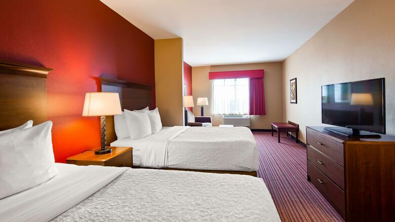 Best Western Plus Hudson Hotel & Suites
