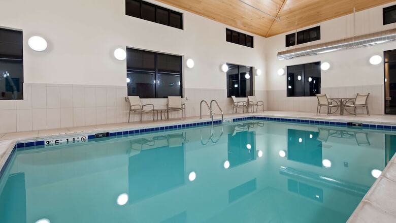 Best Western Plus Hudson Hotel & Suites