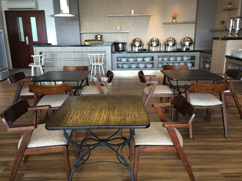 Hotel 88 Fatmawati Jakarta