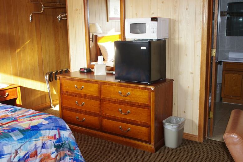 Western Holiday Motel