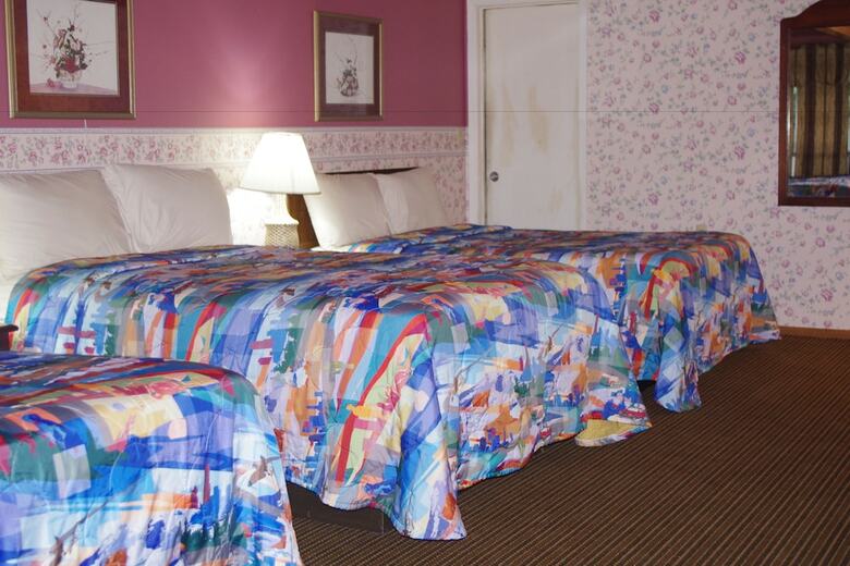 Western Holiday Motel