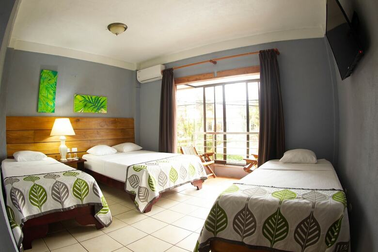Fortuna Downtown Inn - Hotel