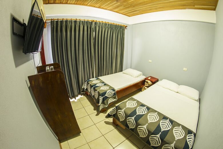 Fortuna Downtown Inn - Hotel