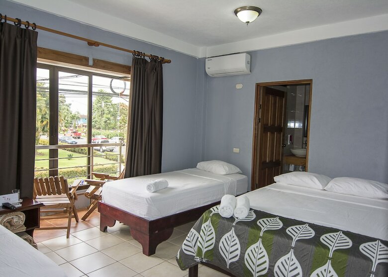 Fortuna Downtown Inn - Hotel
