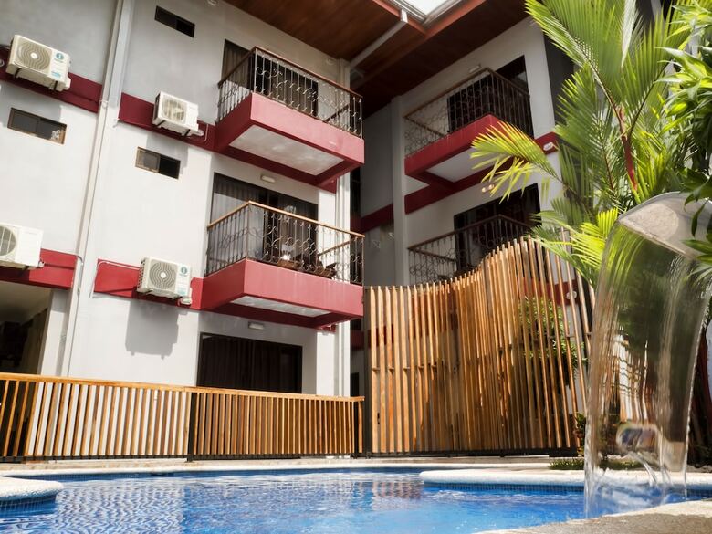 Fortuna Downtown Inn - Hotel