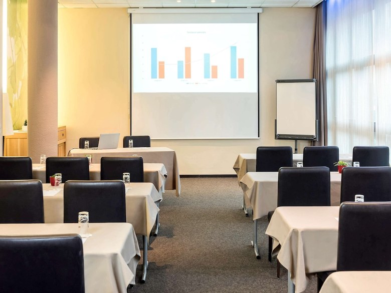 Hotel Ibis Luxembourg A�roport