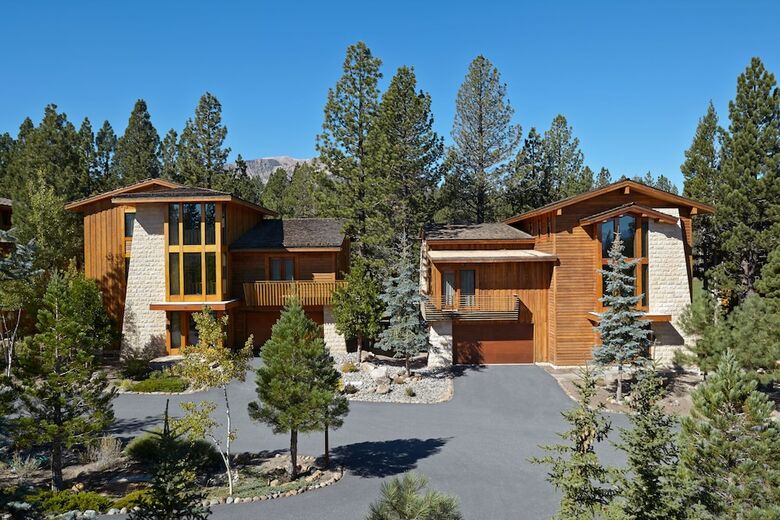 Obsidian Residence Club