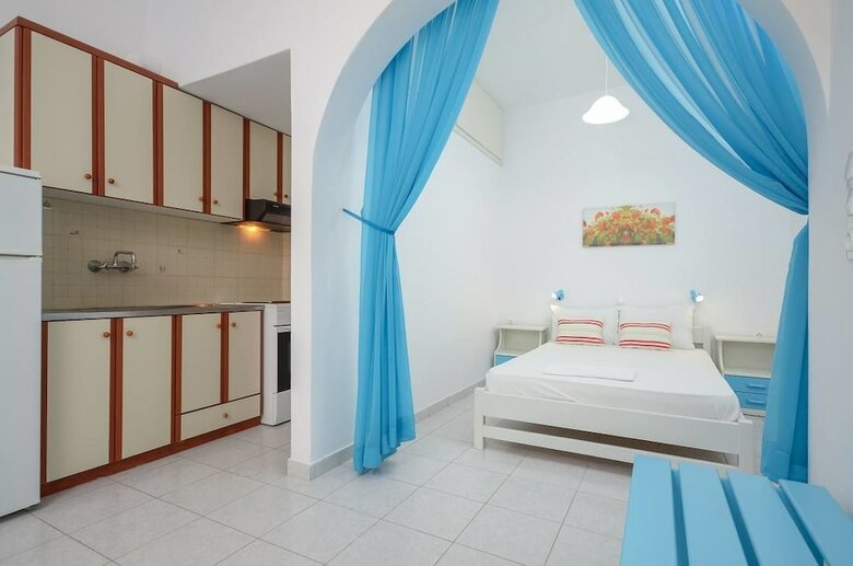 Hotel Studios Tasia