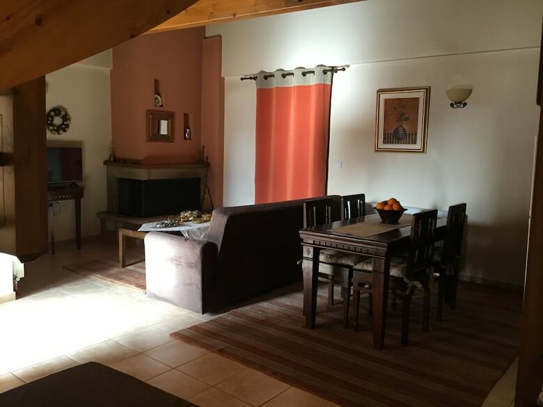Hotel Odos Oneiron