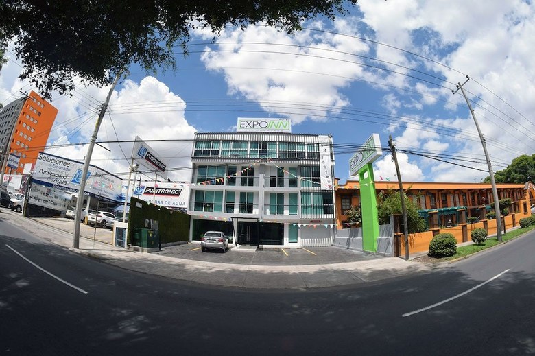 Hotel Expo Inn