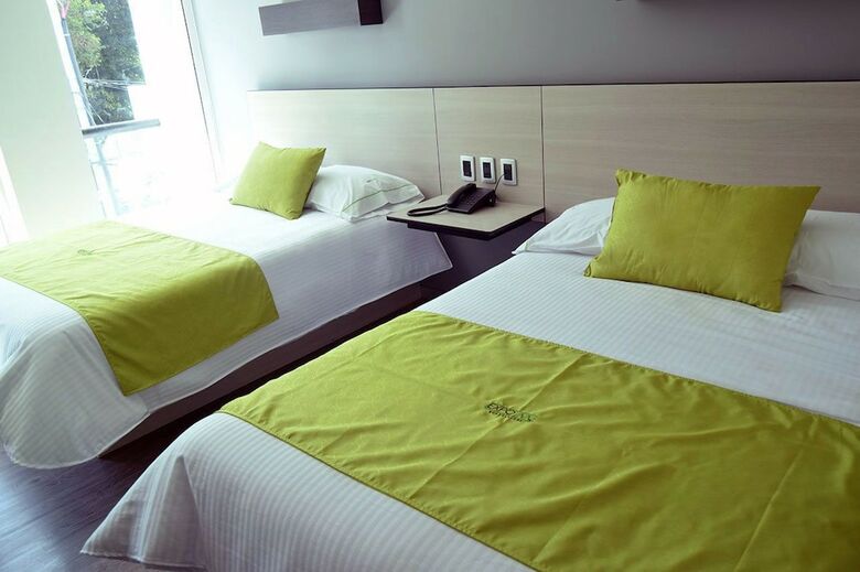 Hotel Expo Inn