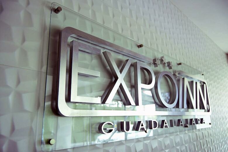 Hotel Expo Inn