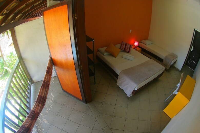 Hostal Pousada Tubes