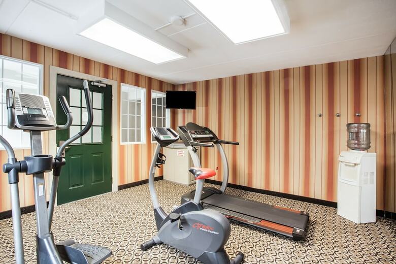 Hotel Howard Johnson By Wyndham Hershey