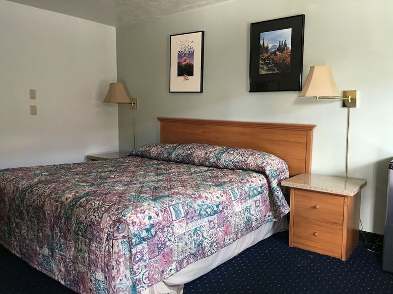 Motel Beaverton Budget Inn