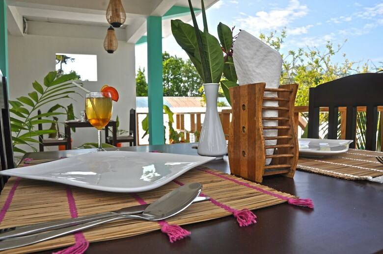 Hotel Rasdhoo Holiday Home