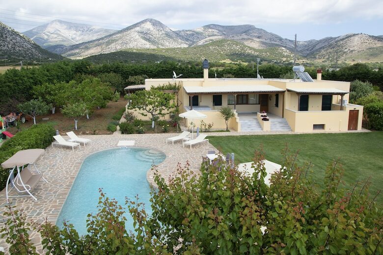 Villa Naxos Cottage