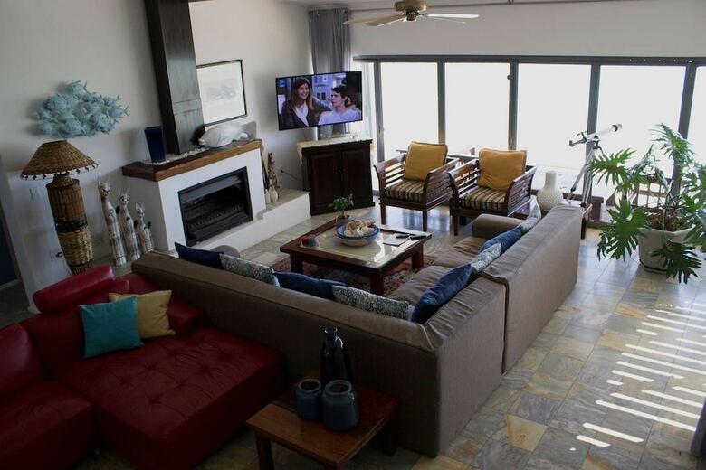 Hotel Harbourview Lodge