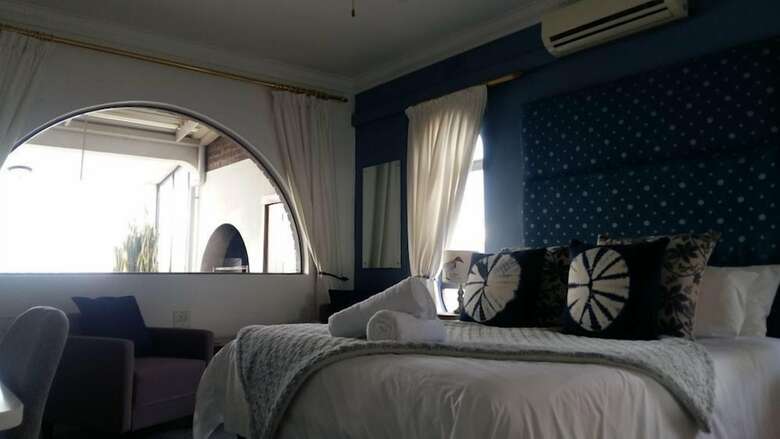 Hotel Harbourview Lodge