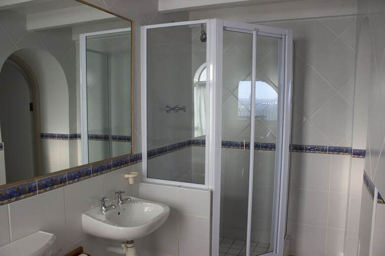 Hotel Harbourview Lodge