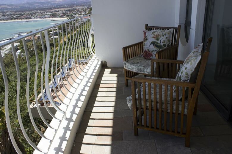 Hotel Harbourview Lodge