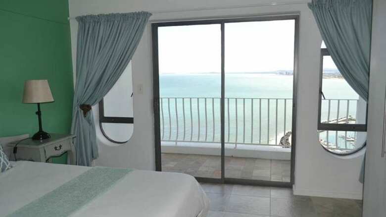 Hotel Harbourview Lodge