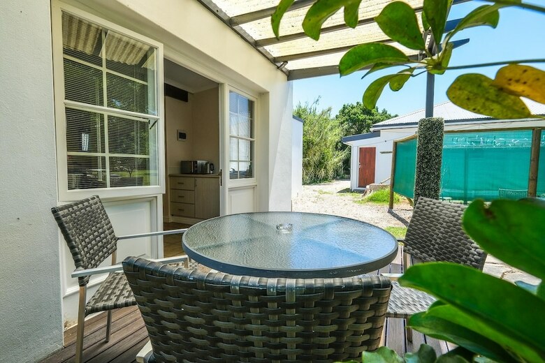Hotel No. 10 Caledon Street Guest House