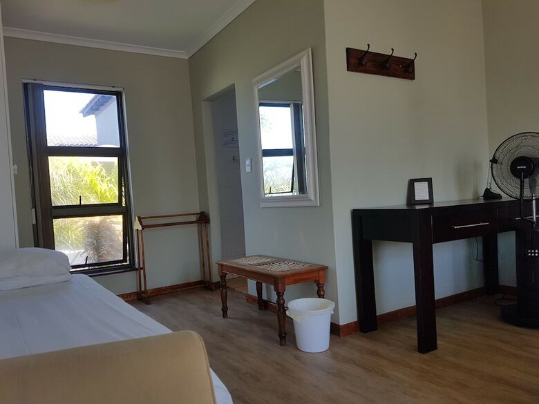 Hotel Melkbosch Guesthouse