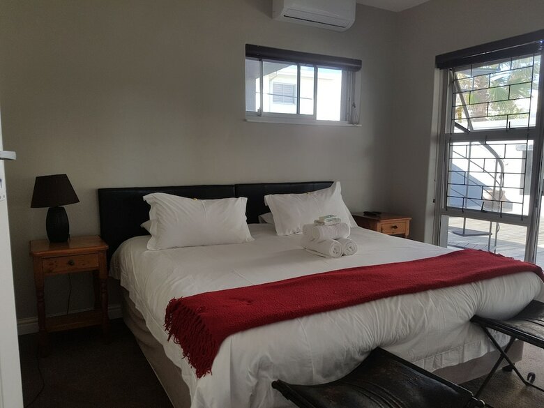 Hotel Melkbosch Guesthouse
