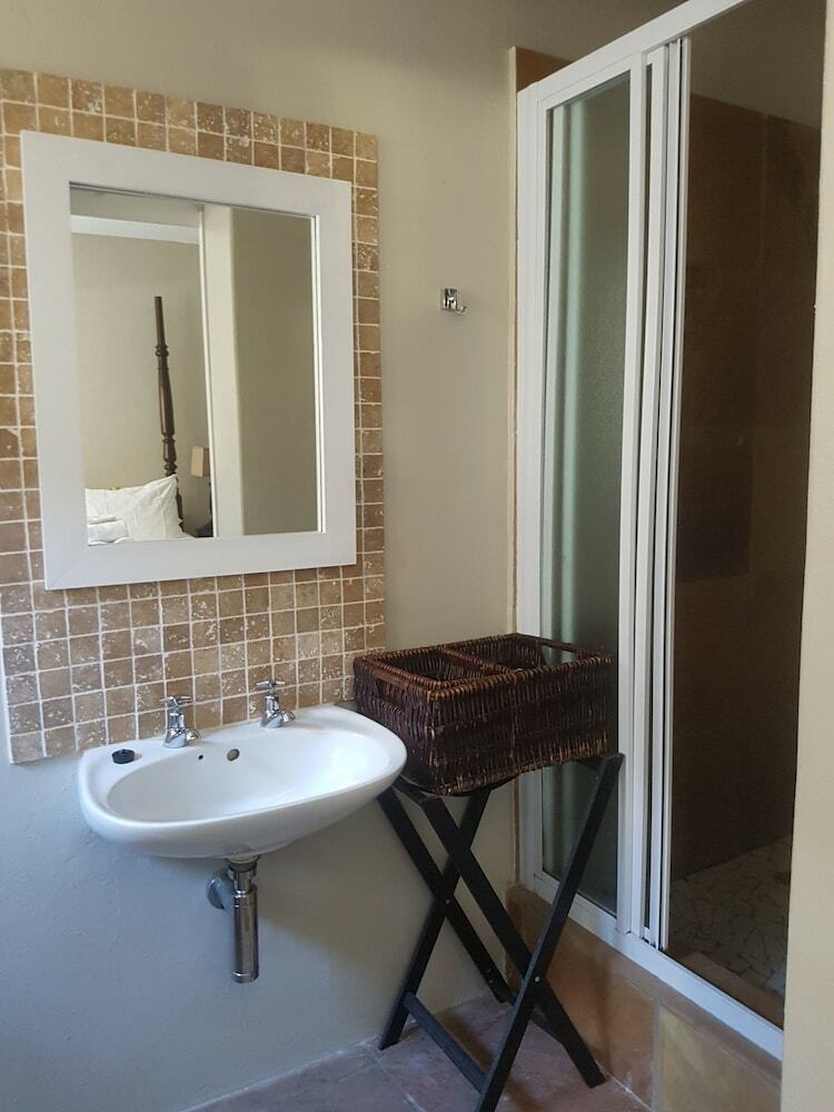 Hotel Melkbosch Guesthouse