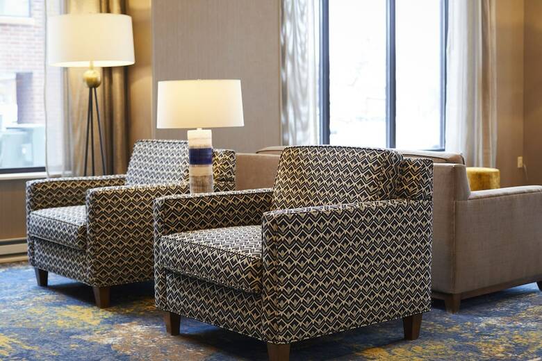 Hotel Doubletree By Hilton Minneapolis University Area