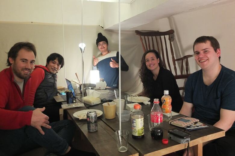 Hostal Plum Hostel