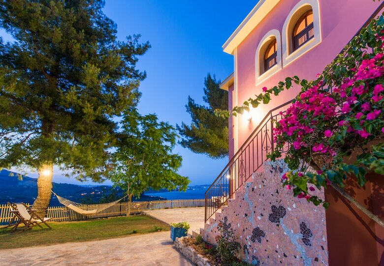 Apartamentos Villa Eora