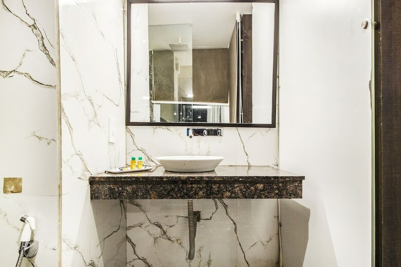 Fabhotel Orbion Mall Road