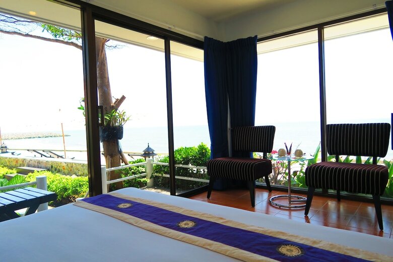 Hotel Chomtalay Resort At Had Chaosamran Beach