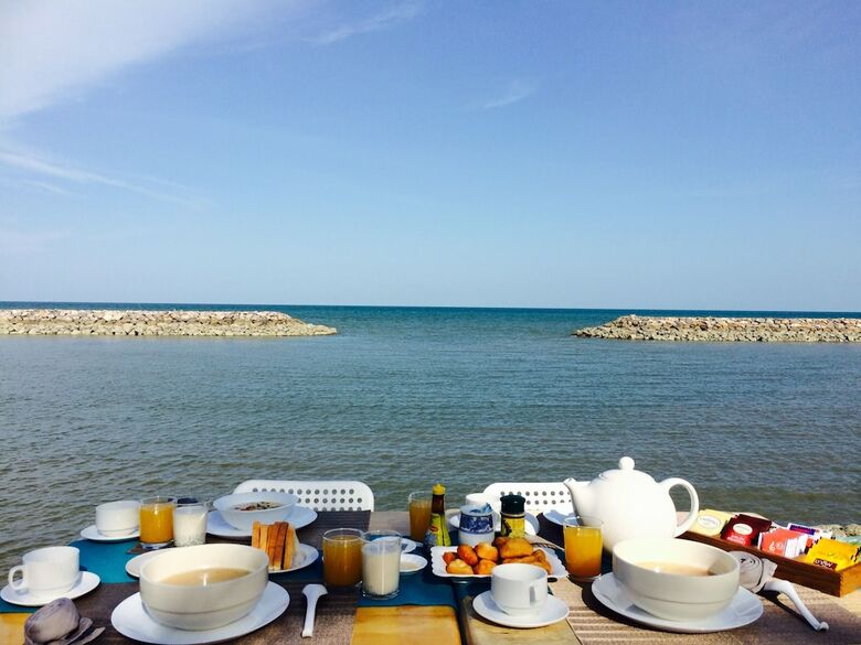 Hotel Chomtalay Resort At Had Chaosamran Beach