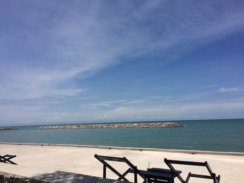 Hotel Chomtalay Resort At Had Chaosamran Beach
