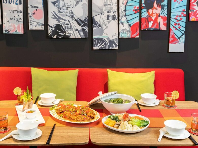 Hotel Ibis Saigon Airport