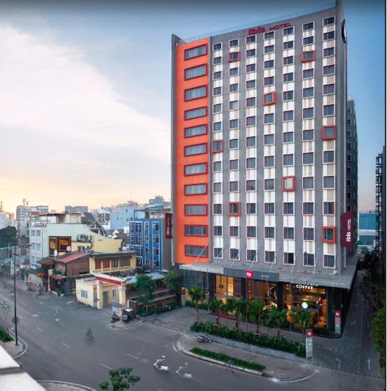 Hotel Ibis Saigon Airport