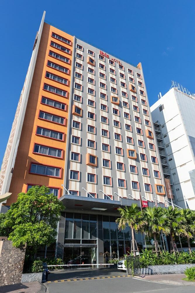 Hotel Ibis Saigon Airport