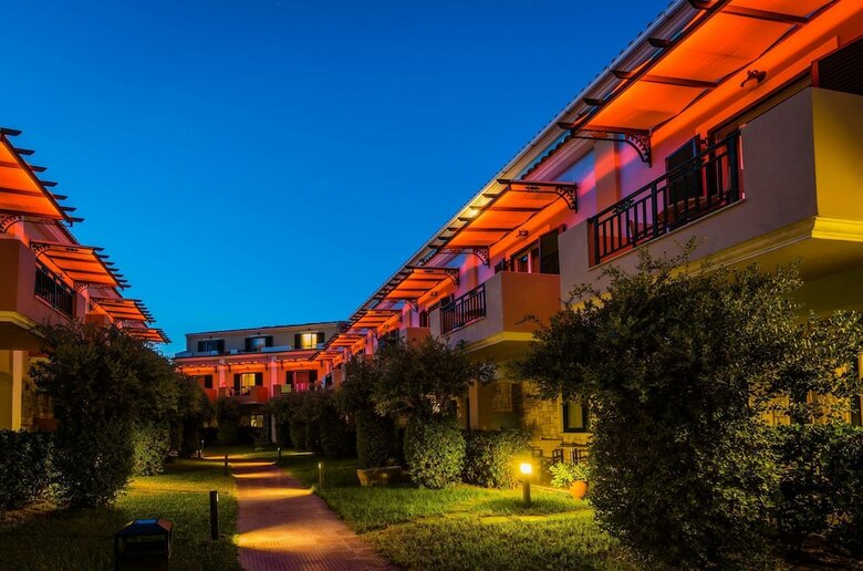Hotel Mediterranean Beach Resort