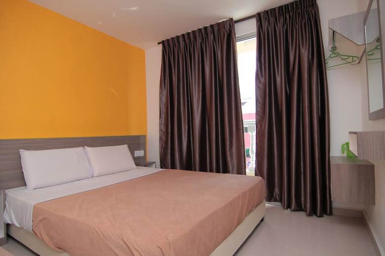 Yellow Mansion Hotel Melaka Raya
