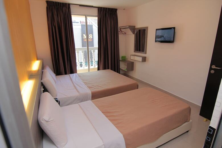 Yellow Mansion Hotel Melaka Raya