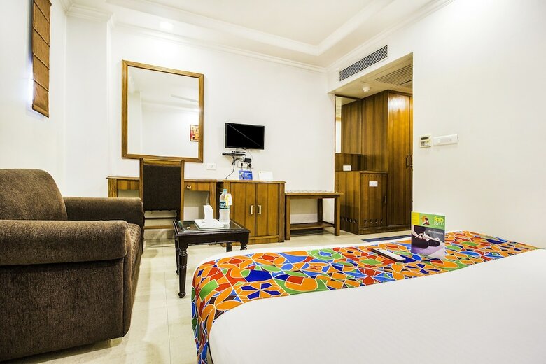 Fabhotel Aay Kay Model Town