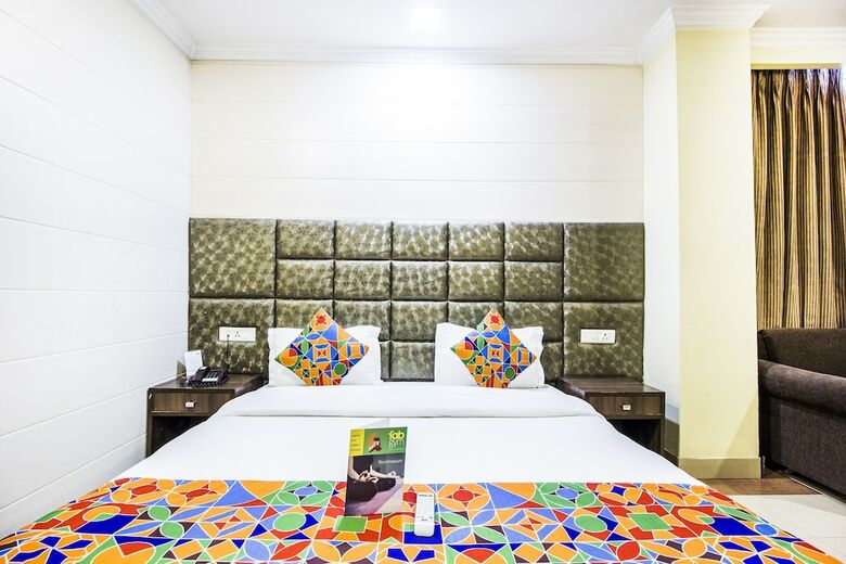 Fabhotel Aay Kay Model Town