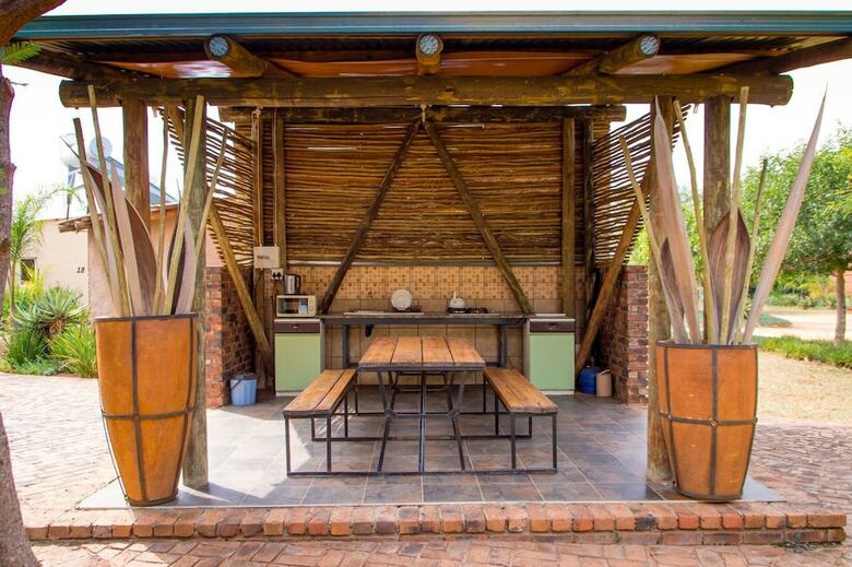 Posada Destiny Inn Lodge